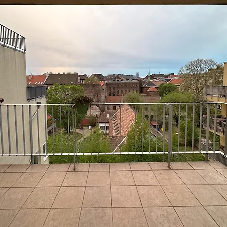 Cherry Abode With Terrace * Будапешт