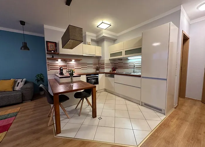 Cherry Abode With Terrace 부다페스트